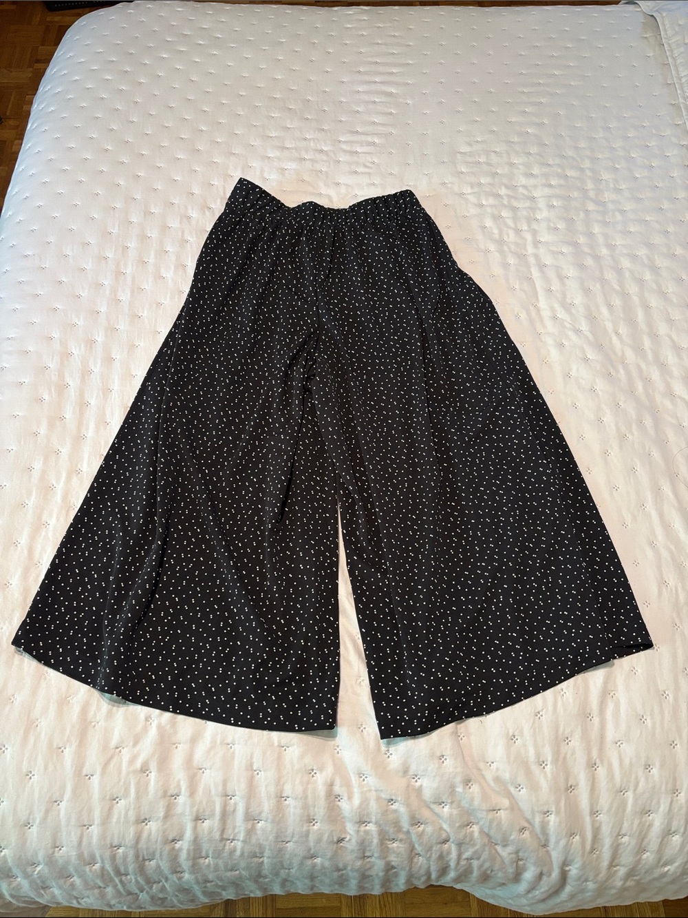 Uniqlo Black Wide-Leg Polka Dot Pants